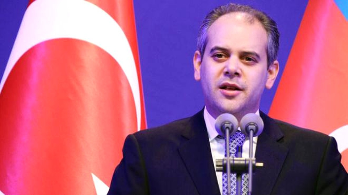 Bakan Kılıç, Fenerbahçe\'yi Kutladı