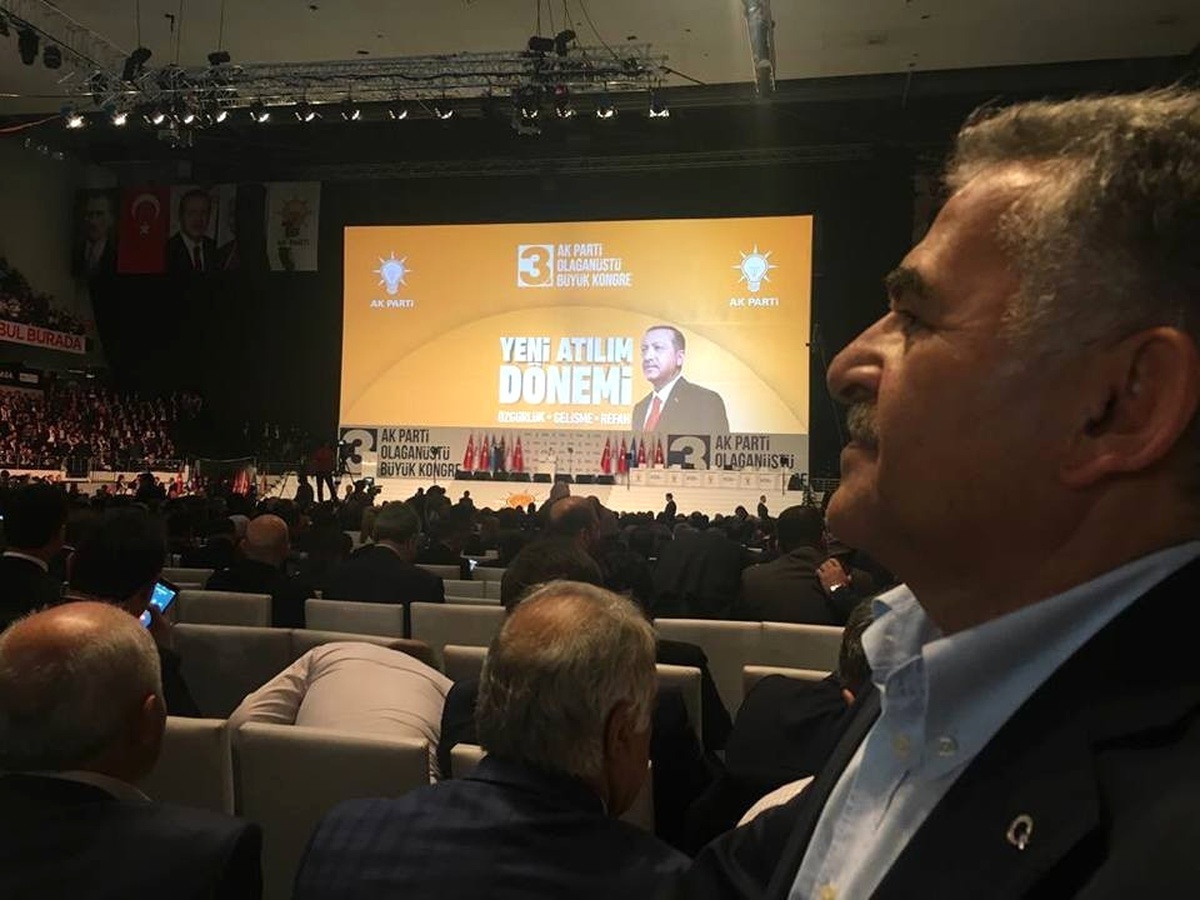 Başkan Büyükkılıç AK Parti 3. Olağanüstü Büyük Kongresi\'ne Katıldı