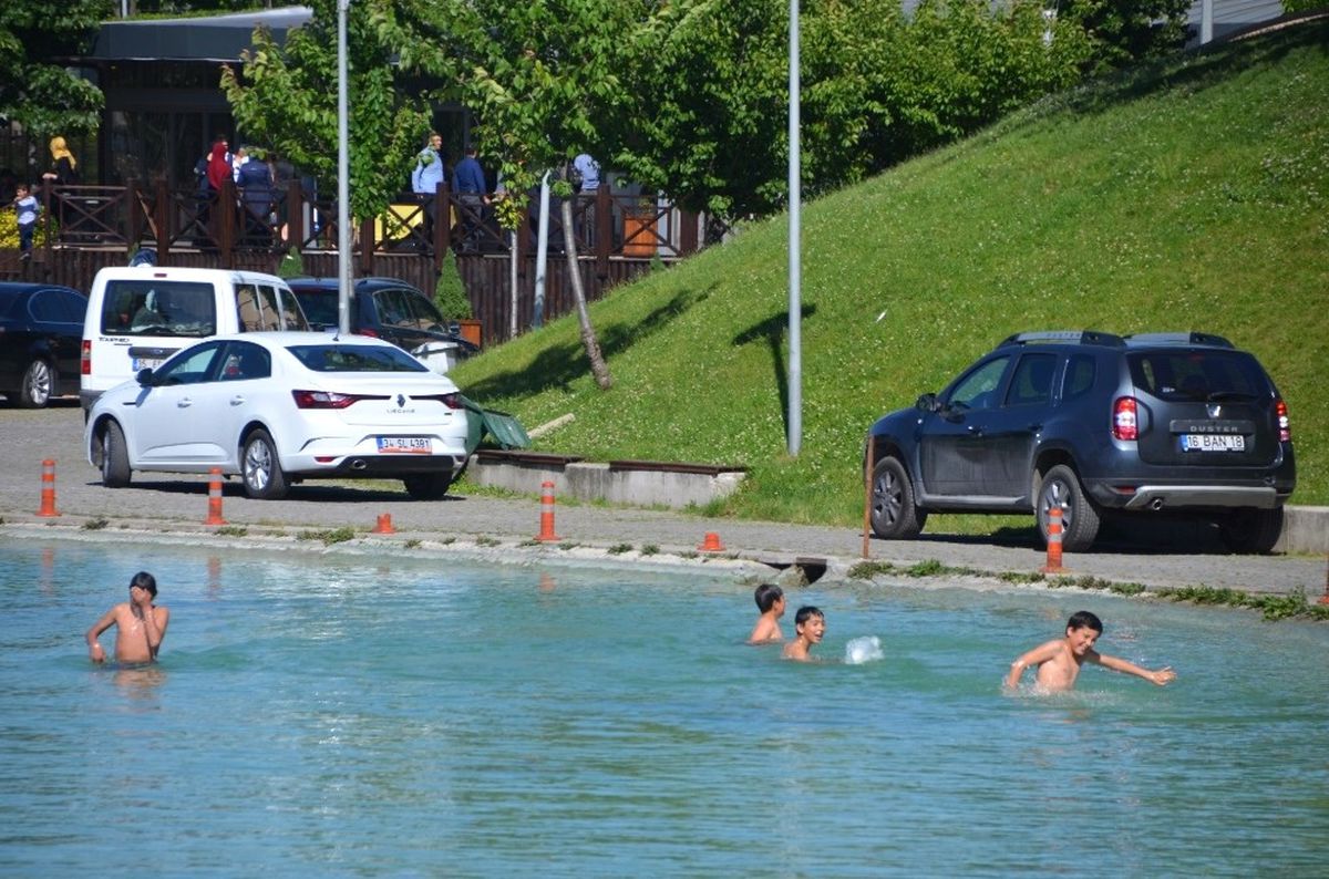 Bursa\'da Çocukların Tehlikeli Oyunu Kısa Sürdü