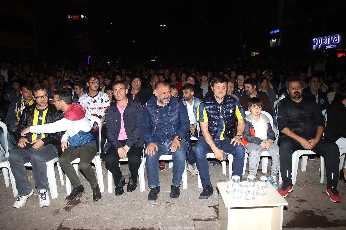 Çerkezköy\'de Şampiyonluk Coşkusu