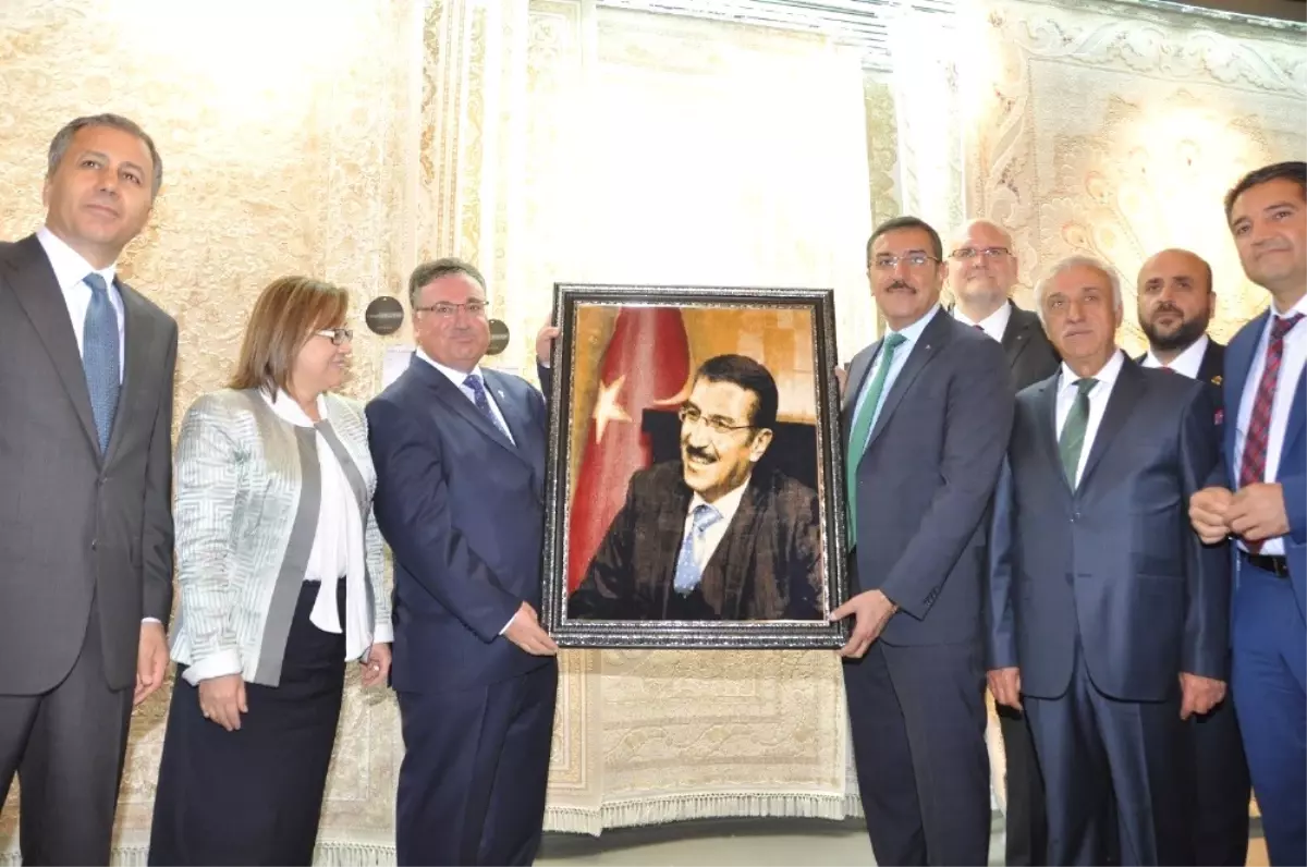 Domotex Halı Fuarı Bakan Tüfenkci\'nin Katılımıyla Açıldı
