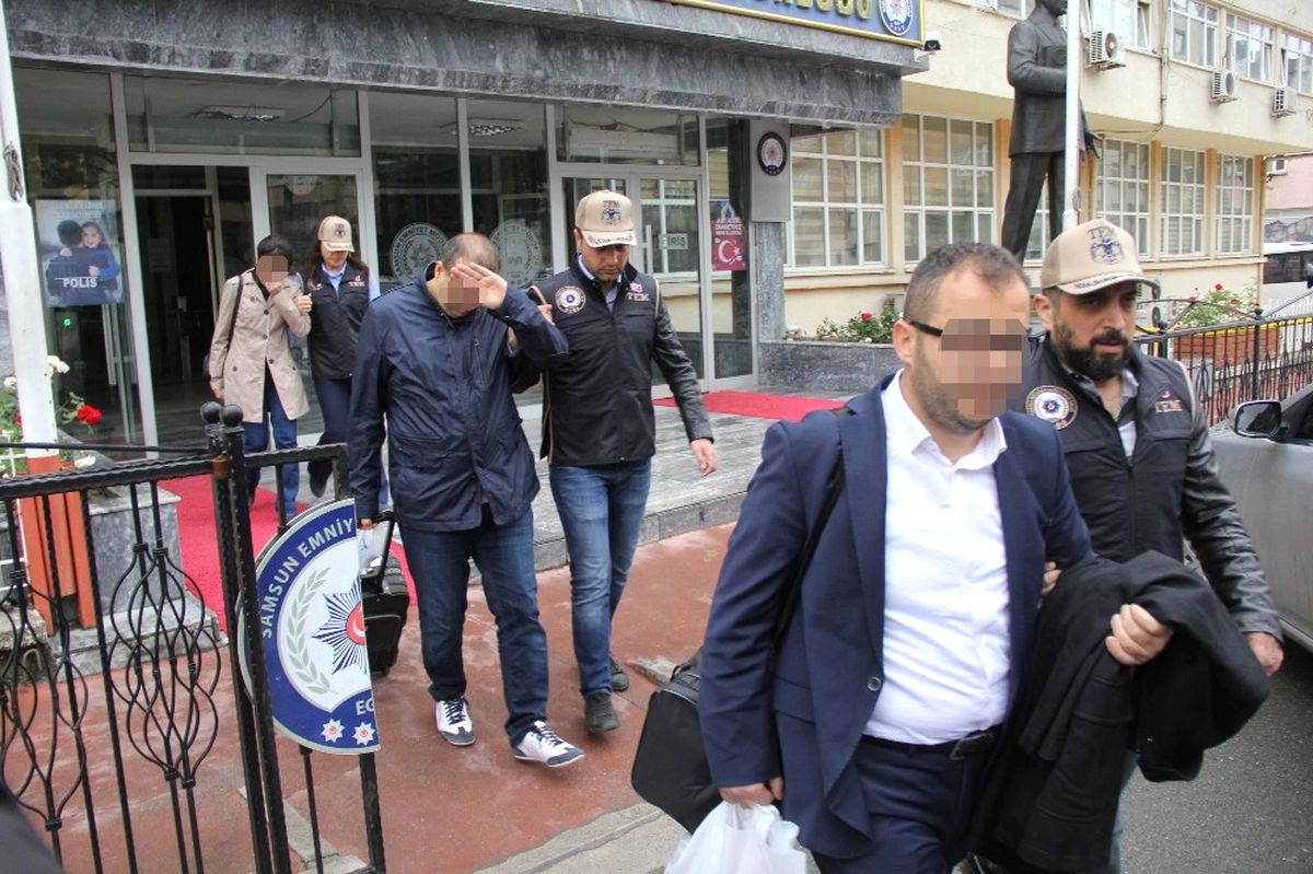 Fetö\'den Gözaltına Alınan 7 Eski Maliye Müfettişi Adliyeye Sevk Edildi