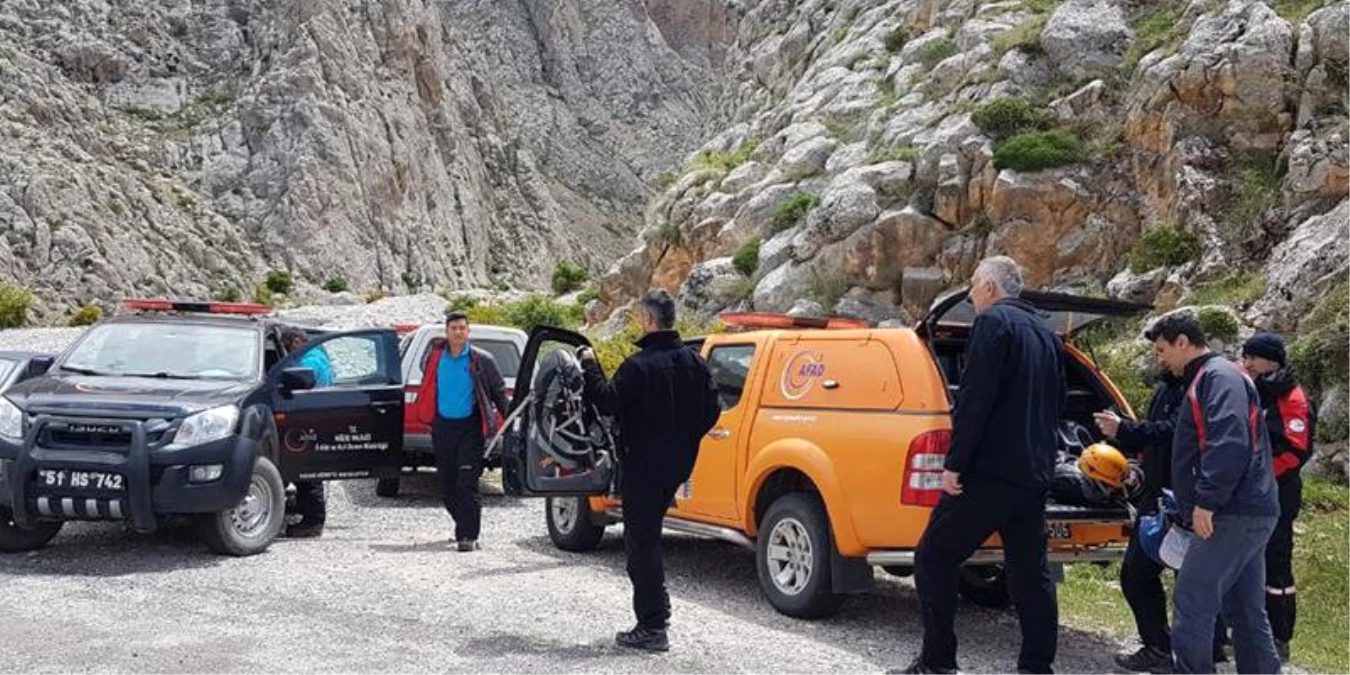 Güncelleme - Demirkazık Dağı\'nda Kaybolan Dağcı Ölü Bulundu