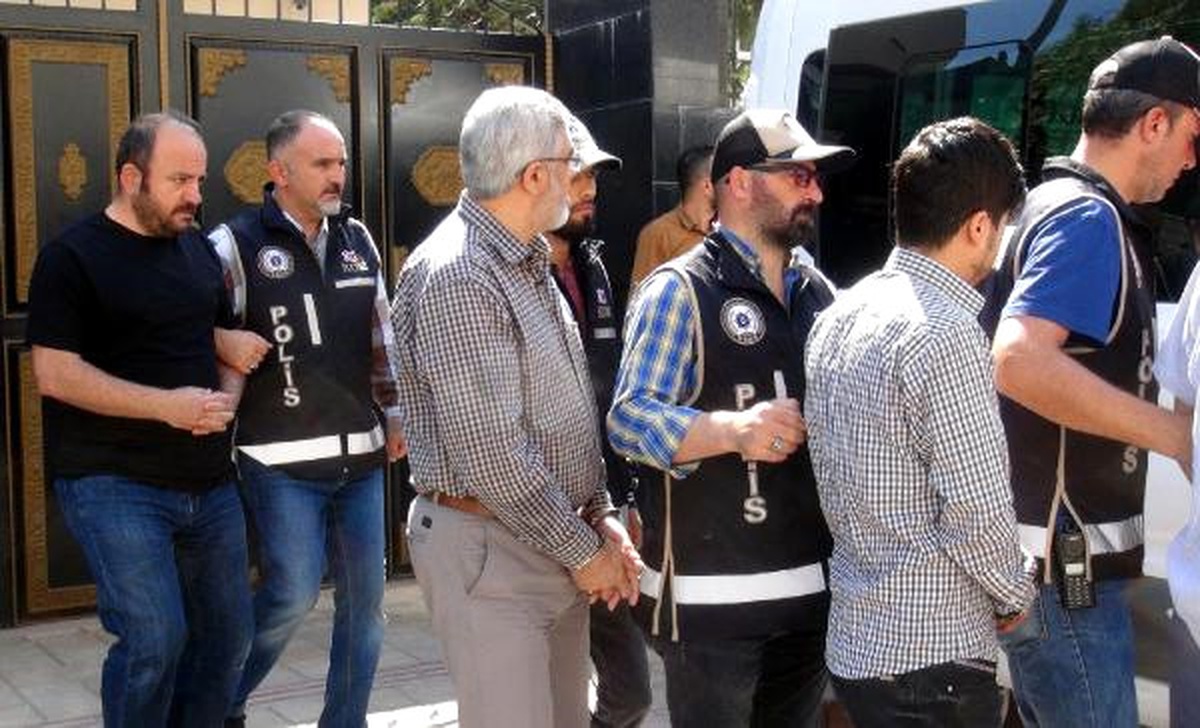 Hatay\'da 6 Fetö Şüphelisi Adliyeye Sevk Edildi