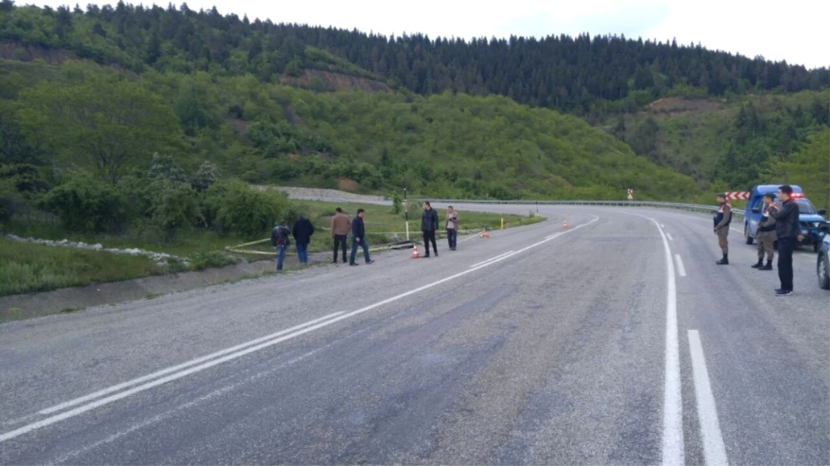 Kastamonu\'da Baba ve Oğluna Silahlı Saldırı: 1 Ölü, 1 Yaralı