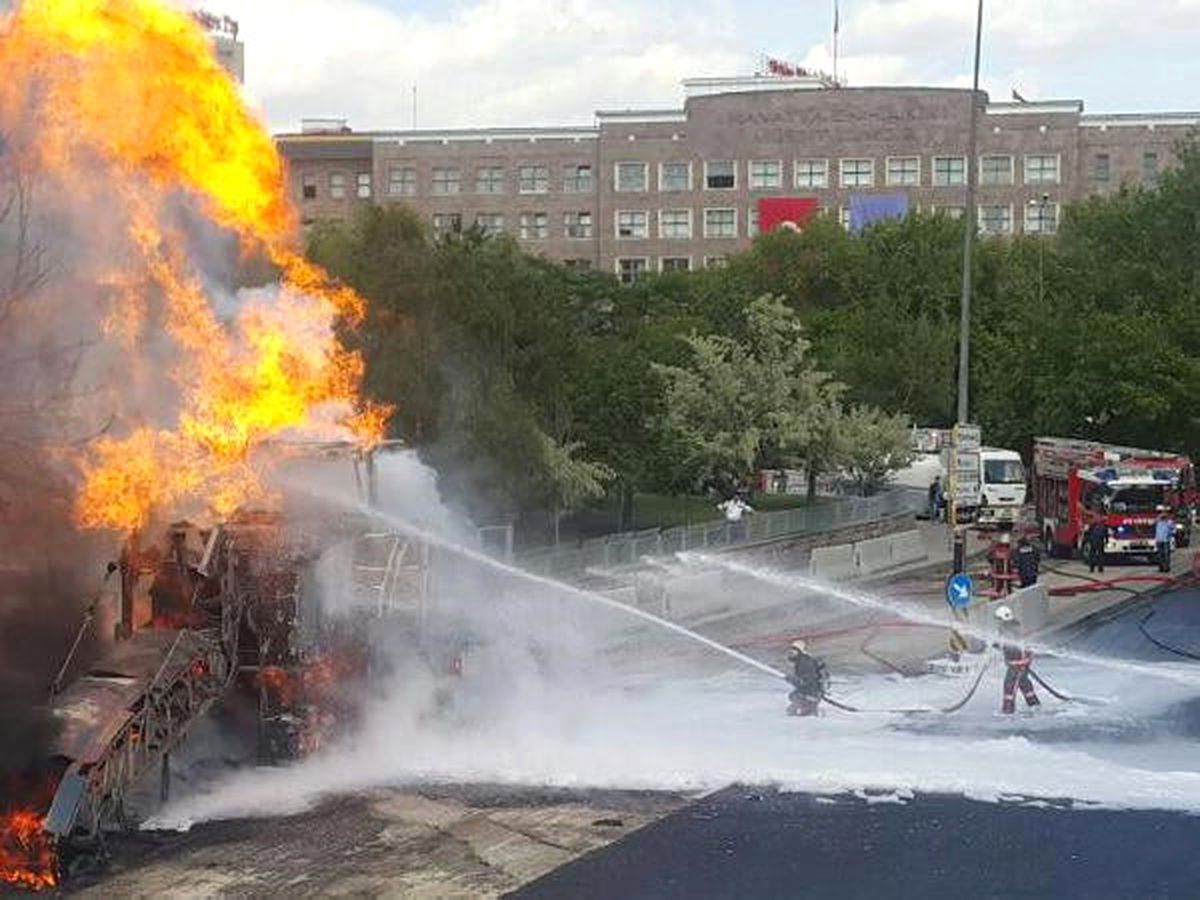 Kepçe Doğalgaz Borusunu "Yanlışlıkla" Deldi