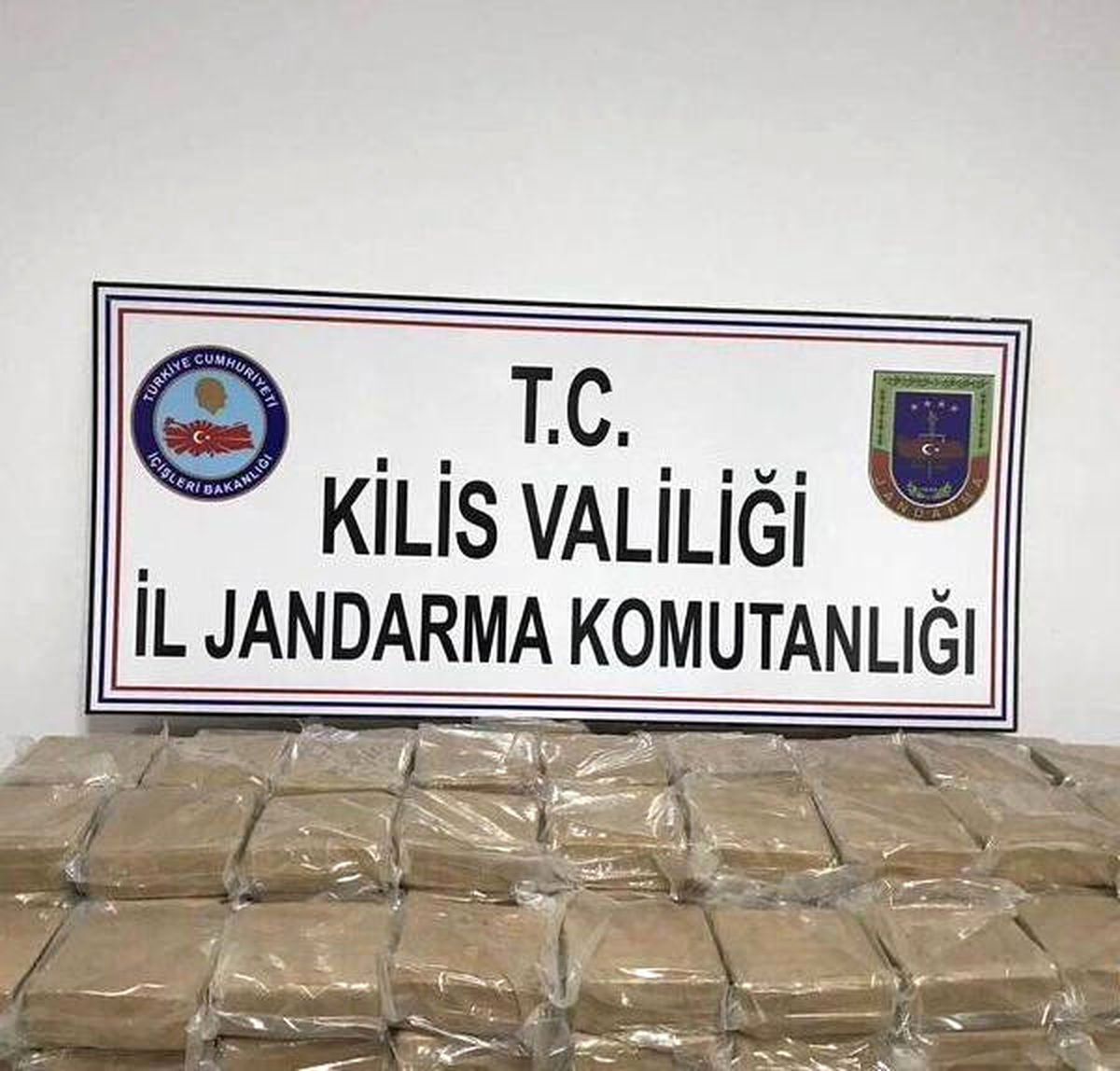 Kilis\'te, 102 Kilo Eroin Ele Geçirildi