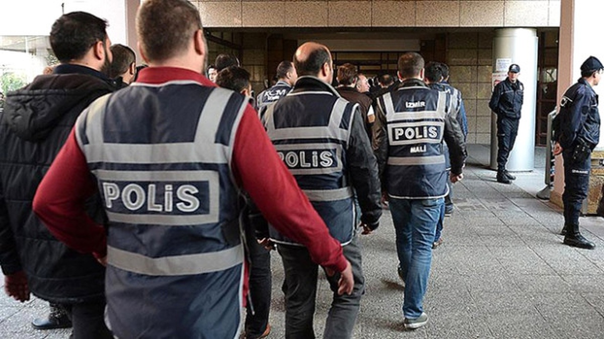 Kütahya Merkezli 14 İlde Fetö Operasyonu: 11 Gözaltı