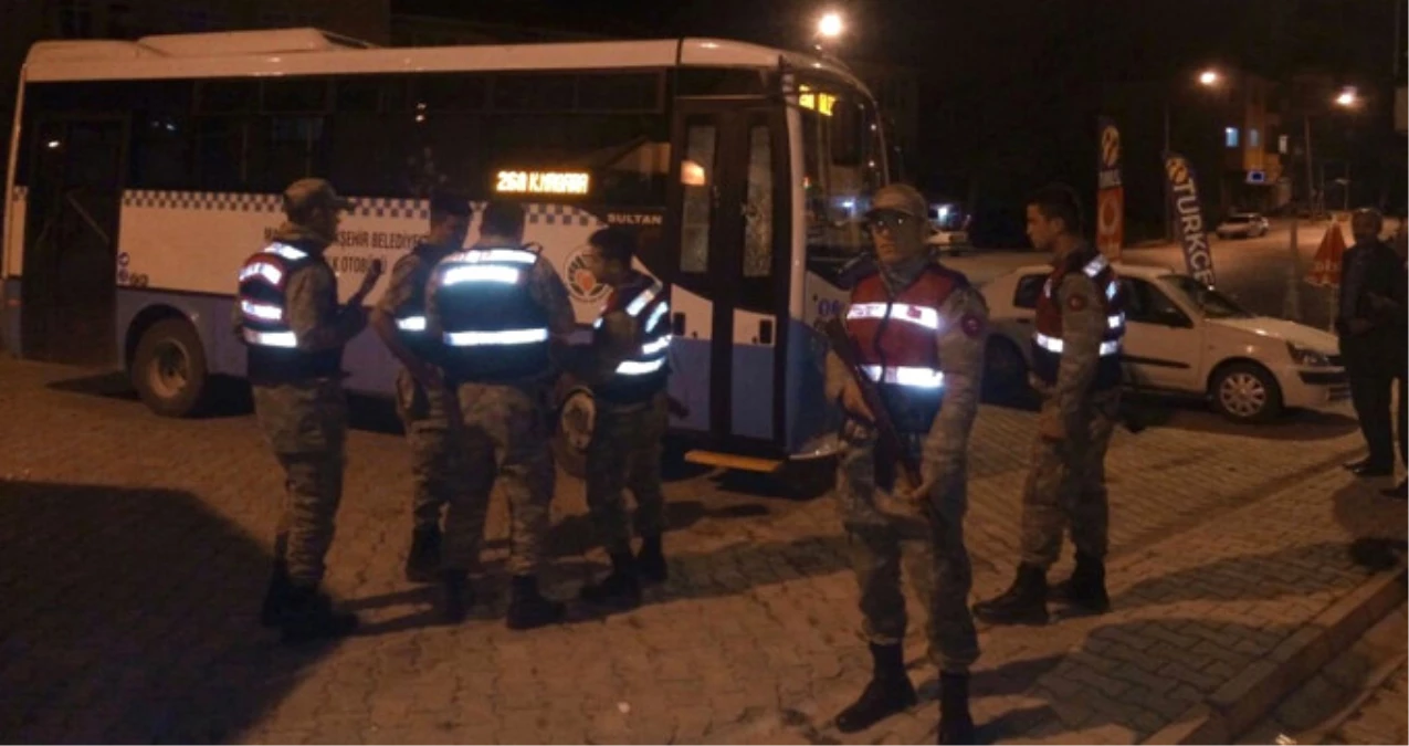 Malatya\'da Özel Halk Otobüsü Tarandı