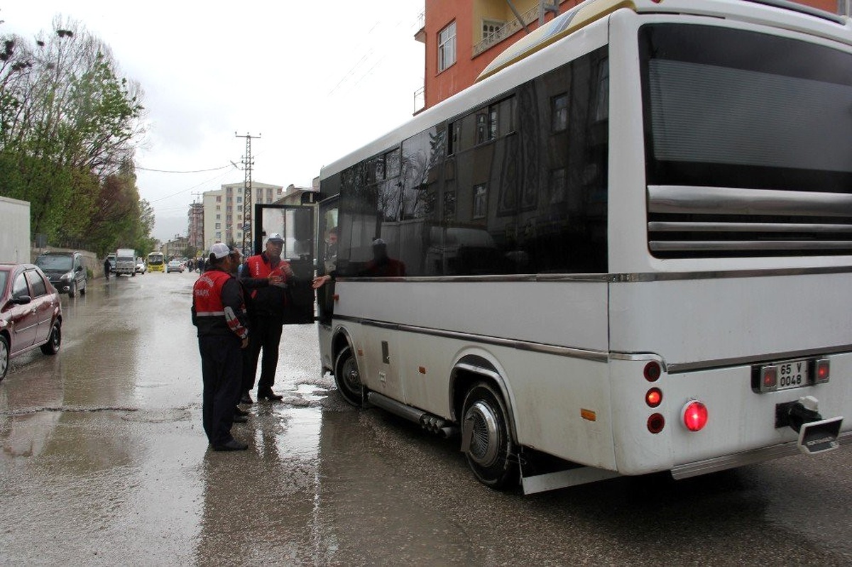 Marmaris\'te Tur Otobüslerine Sıkı Denetim