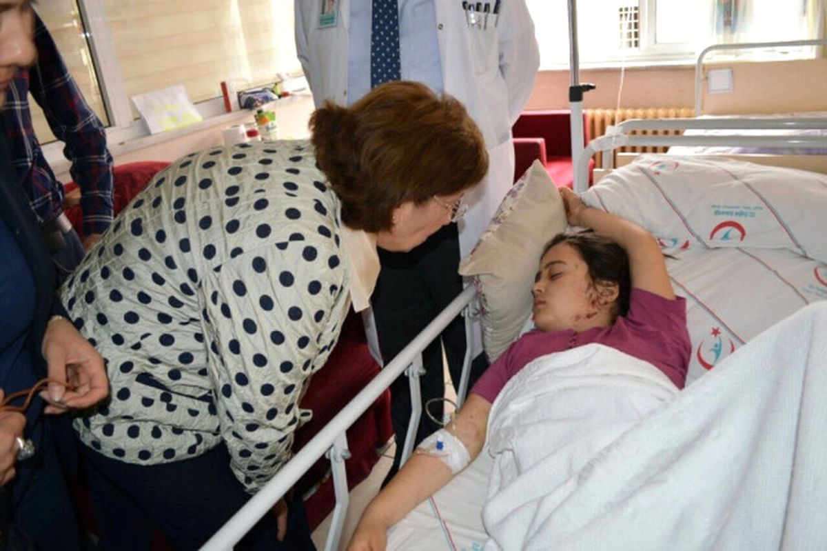 Muğla\'da Midibüsün Uçuruma Devrilmesi