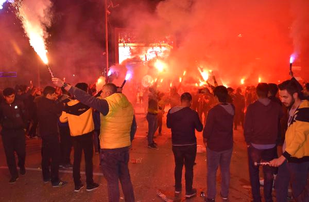 Sivas\'ta Fenerbahçe Coşkusu