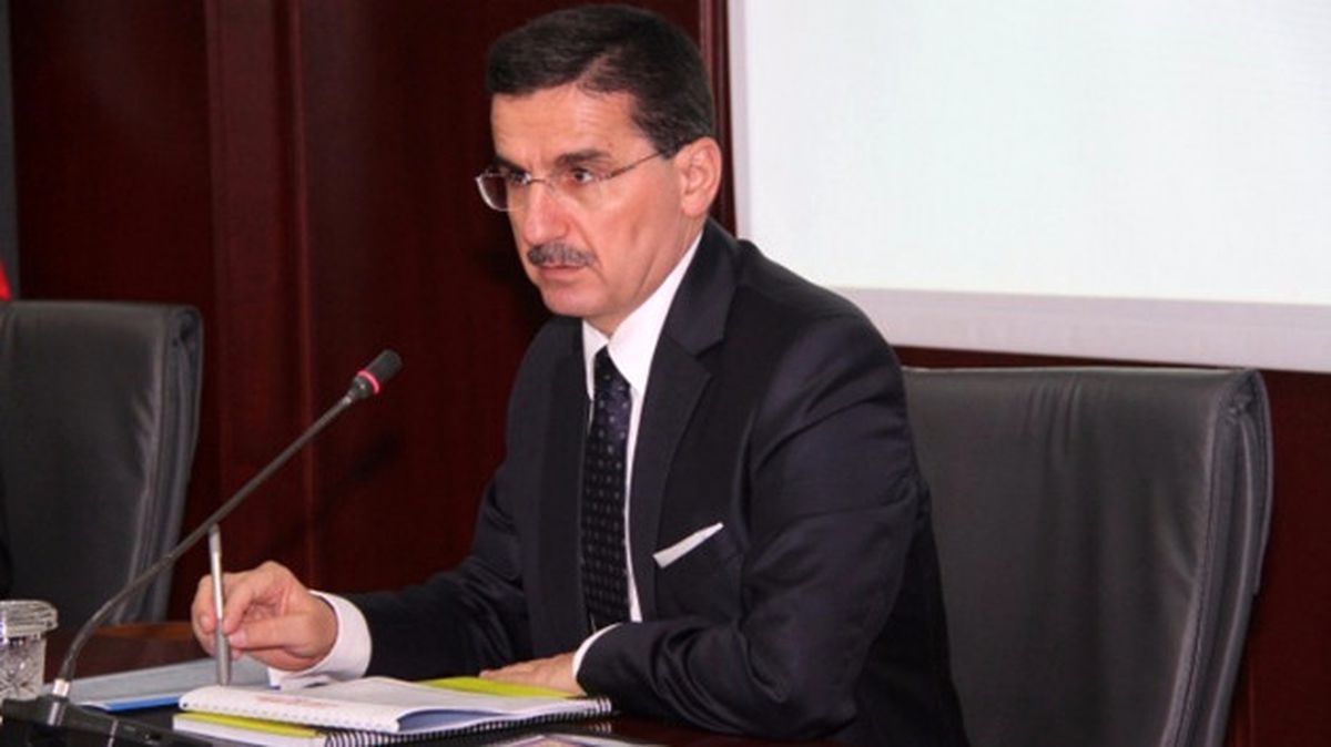 Vali Topaca\'dan Öldürülen 2 Teröristle İlgili Açıklama: AK Parti Kongresinin Yapıldığı Bölgeyle...