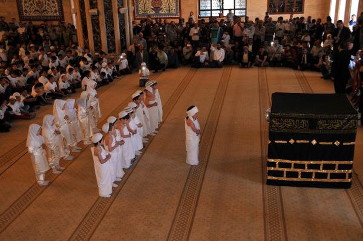 7 Yaşında Namaza Başlama Etkinliği