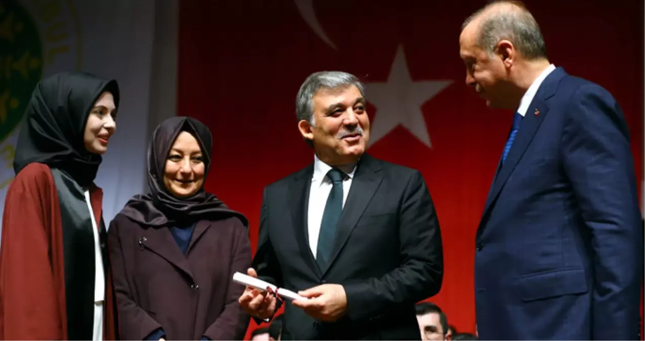 Abdullah Gül\'ün Gelini Tıp Fakültesi\'nden Mezun Oldu! Diplomasını Bizzat Verdi