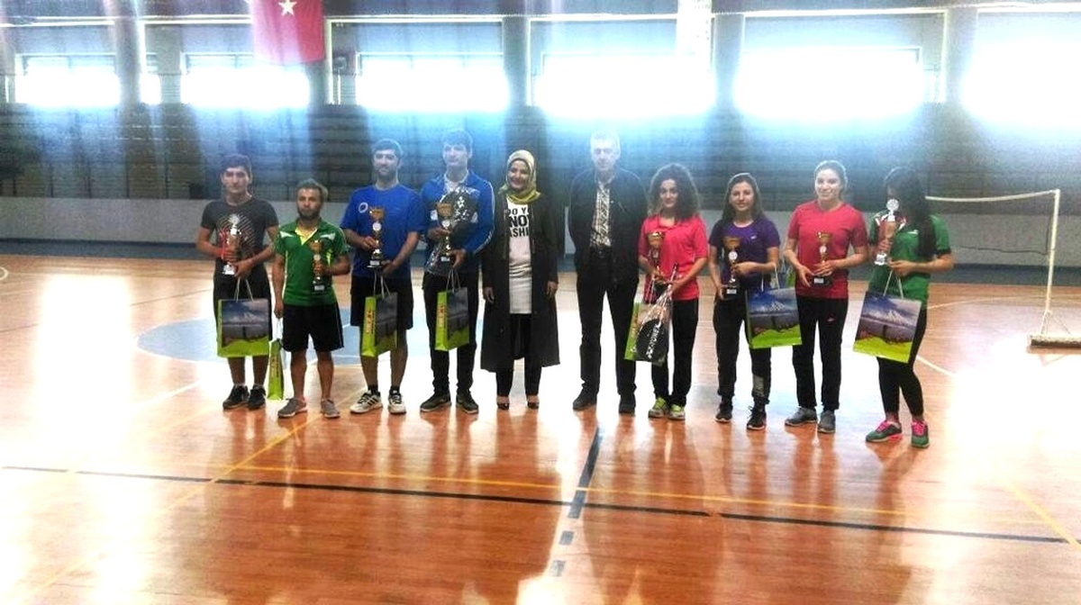 Ağrı Kyk Yurtlar Arası Badminton Yarışması