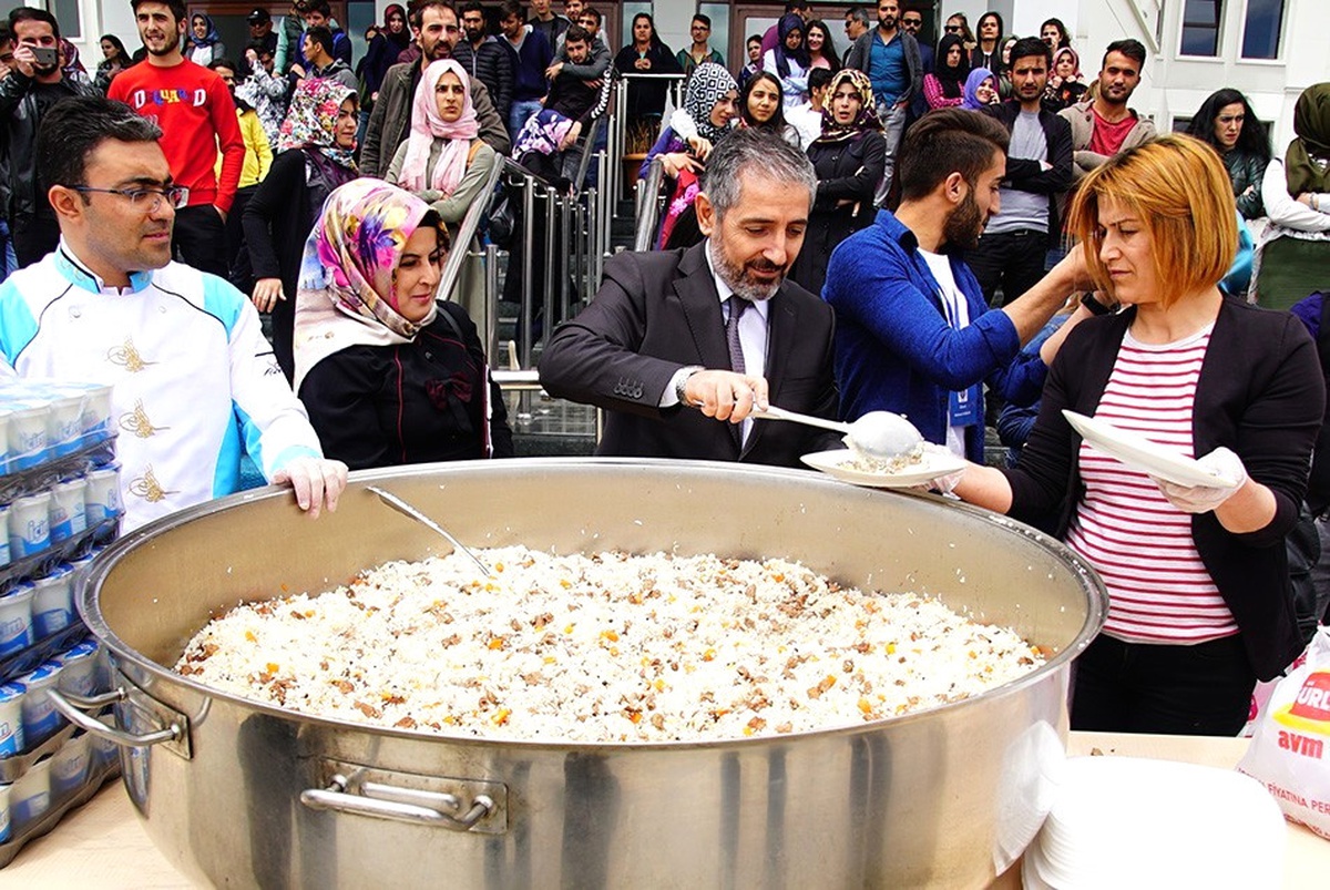 Aü Bilim Kültür Sanat ve Spor Şenlikleri Başladı