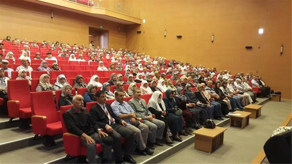 Aydın\'da Hacı Adaylarına Seminer Düzenlendi