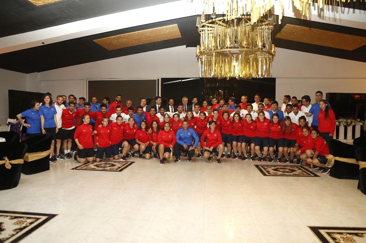 Başkan Duruay\'dan Futbolculara Olimpiyat Öncesi Motivasyon