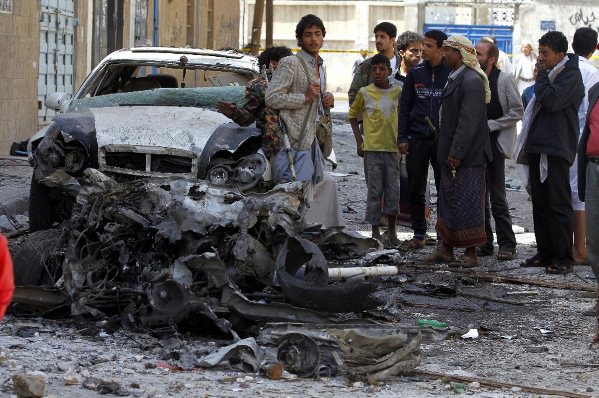 BM Yemen Temsilcisi Ahmed\'in Konvoyunun Hedef Alınması