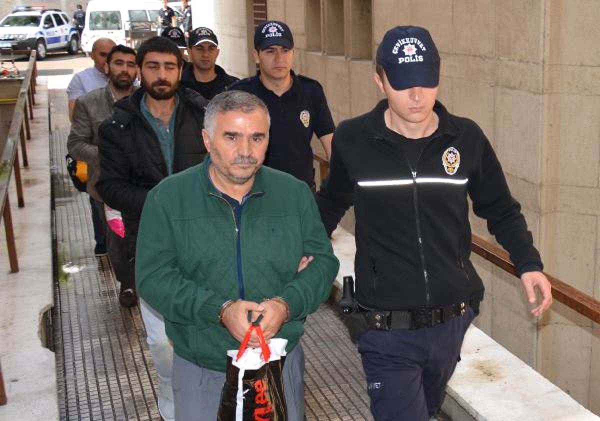 Bursa\'da Pkk/kck Operasyonunda Gözaltına Alınan 8 Şüpheli Adliyede
