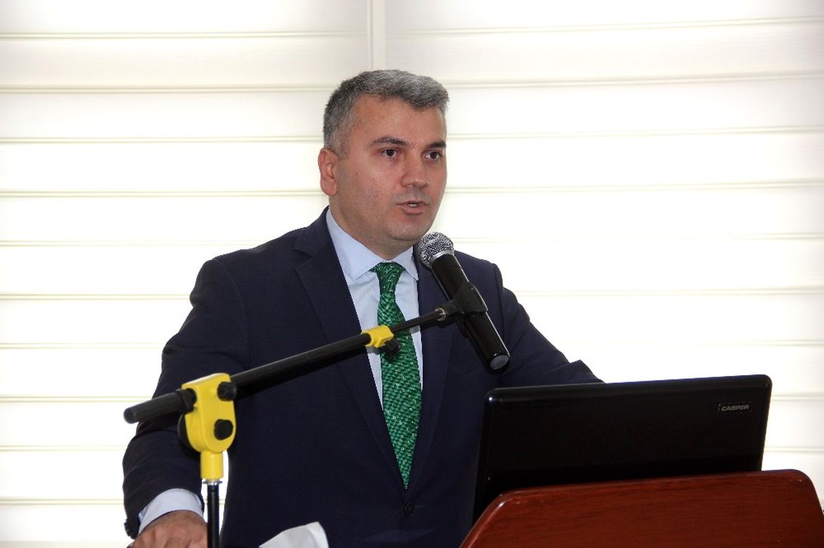 Canbey: "Basılı Mecralar, Radyo ve Televizyonlar Tehdit Altında"