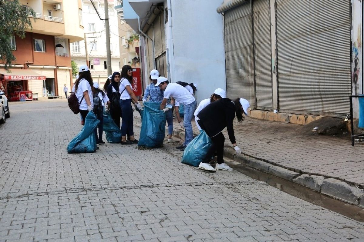 Cizre\'de Temizlik Kampanyası Başlatıldı