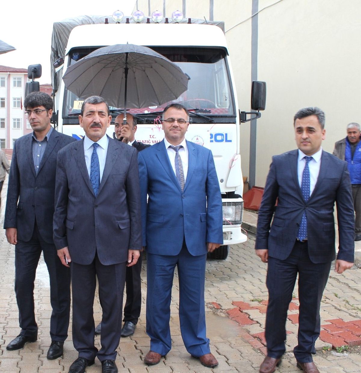 Elazığ\'dan Suriyeli Öğrencilere Eğitim Yardımı