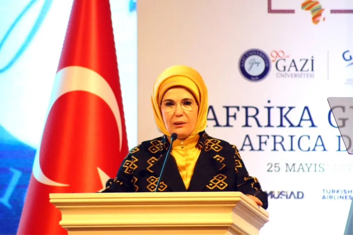 Emine Erdoğan\'a "Yılın Kişisi" Ödülü