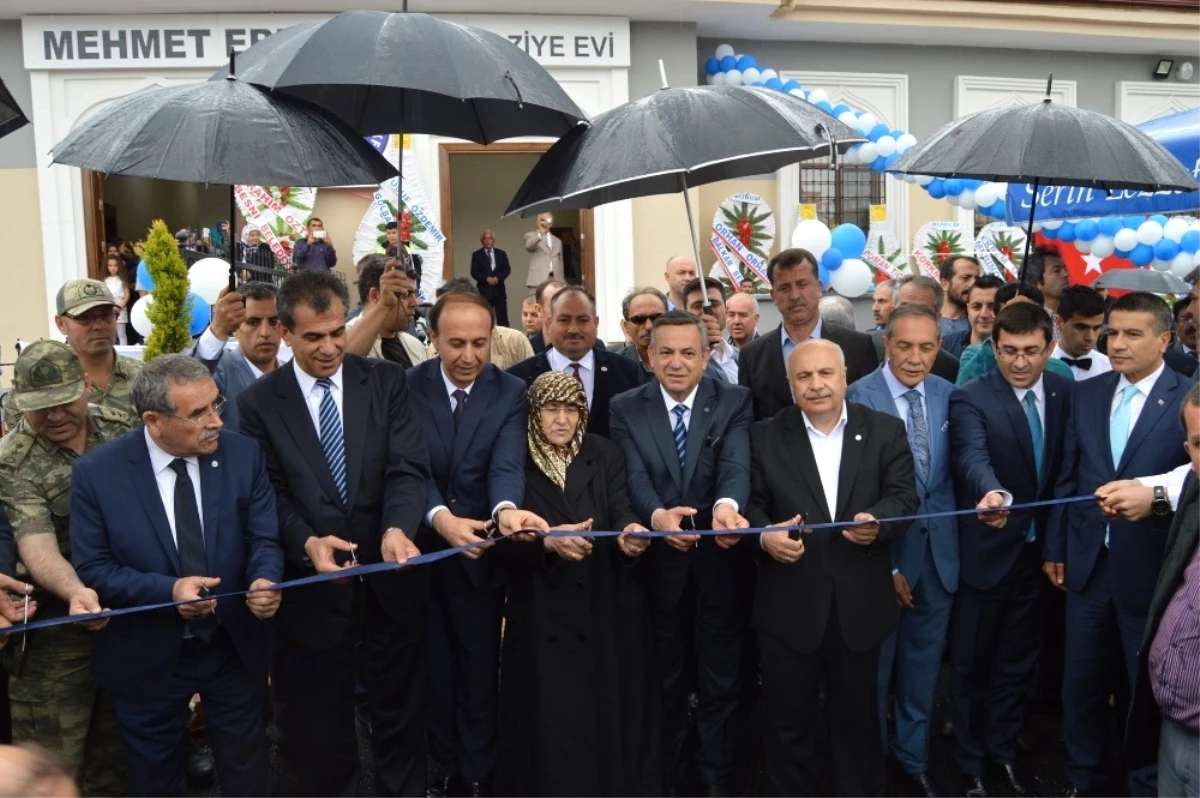 Gölbaşı Mehmet Erdemoğlu Taziye Evi Törenle Açıldı