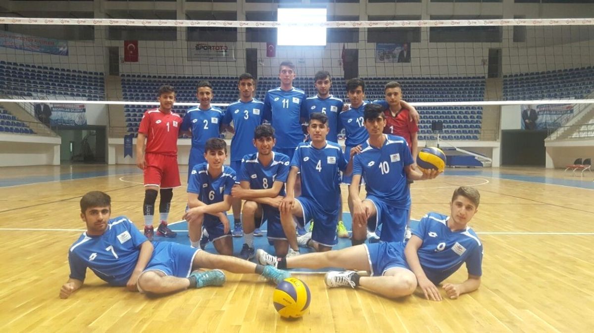 Hakkarili Voleybolcular Türkiye Finallerinde