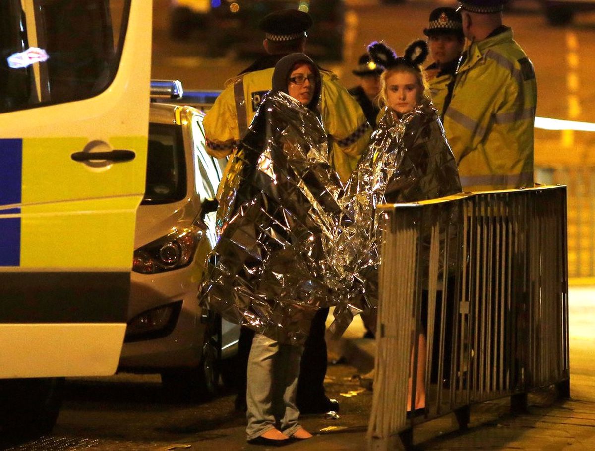 Manchester Saldırısı: Kentte Mahsur Kalanlar İçin Barınma ve Ulaşım Seferberliği