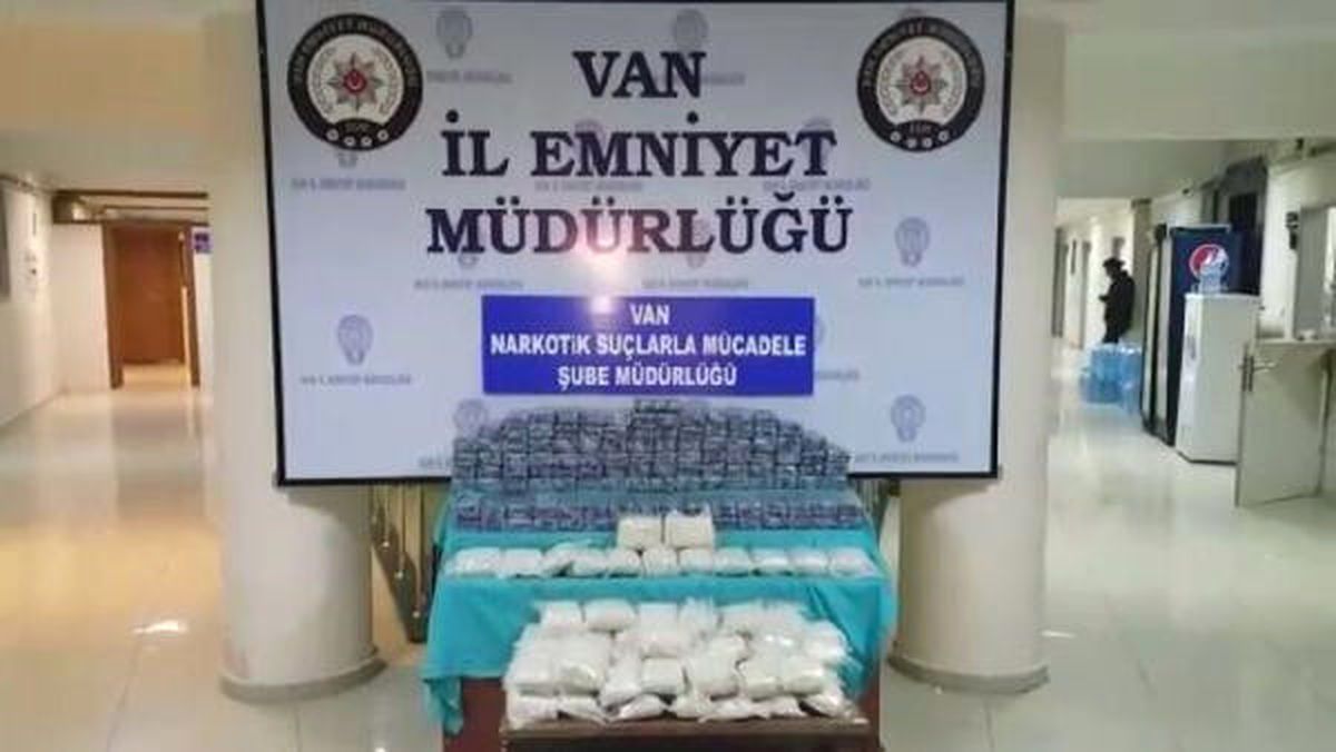 Van\'da 94 Kilo 620 Gram Eroin Ele Geçirildi