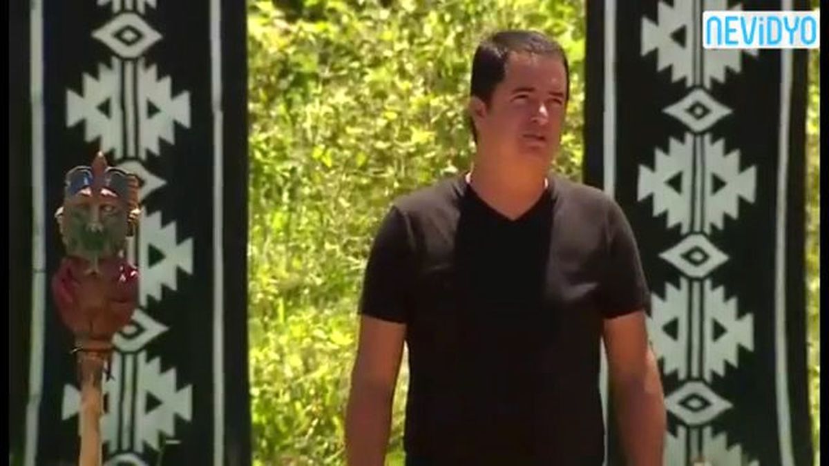 Acun Ilıcalı\'yı Arı Soktu!