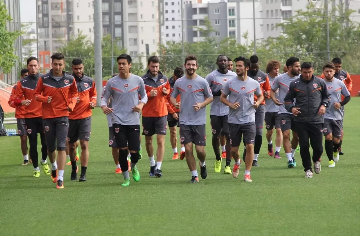 Adanaspor\'da Medipol Başakşehir Maçı Hazırlıkları Başladı