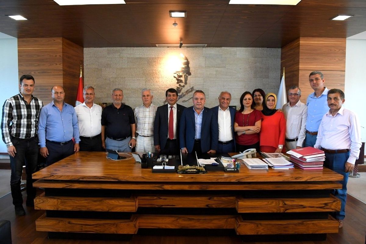 Antserder Başkan Böcek\'i Ziyaret Etti