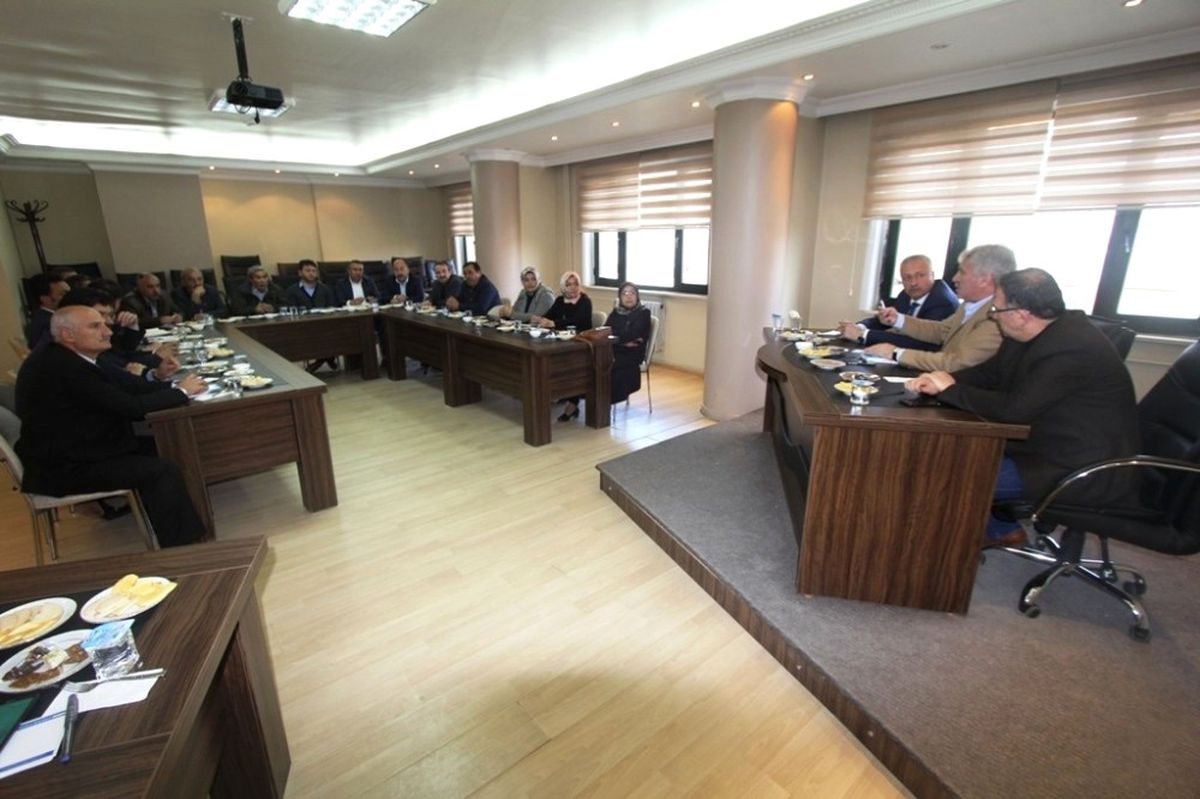 Bayburt\'ta Hayvan Satış Pazarı ve Mezbahane İnşaatı Başladı