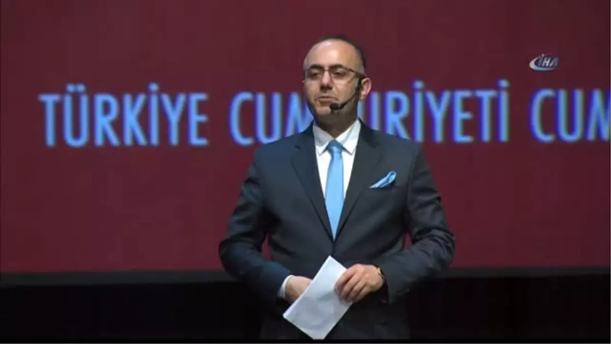 Cumhurbaşkanı Erdoğan, "Kararan Ruhlarımızı Kur\'an-ı Kerim ile Tedavi Edelim"