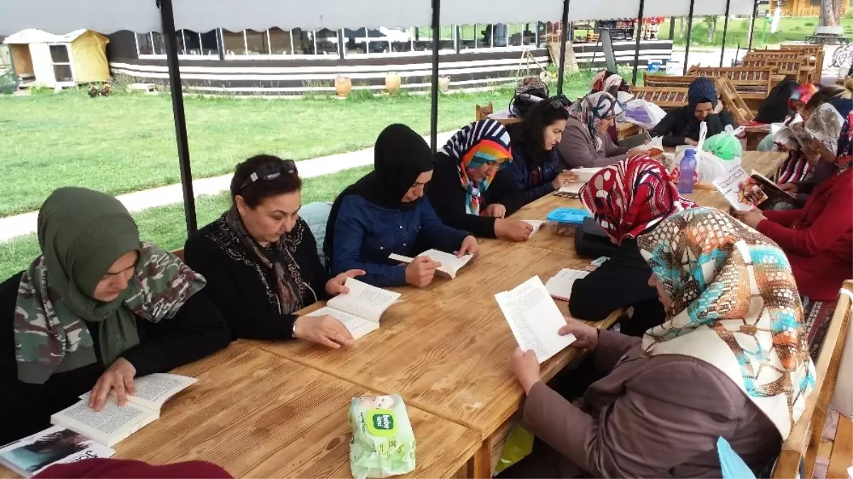 Ekmek Arası Kitap Projesi"