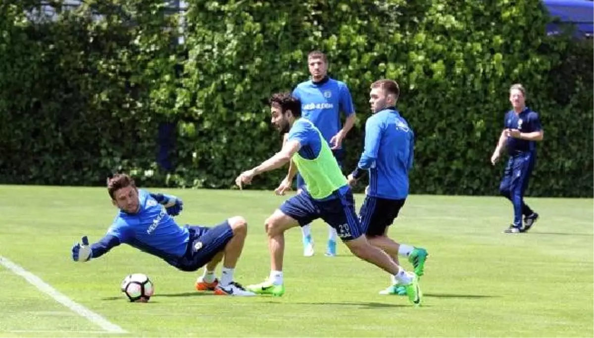 Fenerbahçe\'de Trabzonspor Maçı Hazırlıkları Başladı