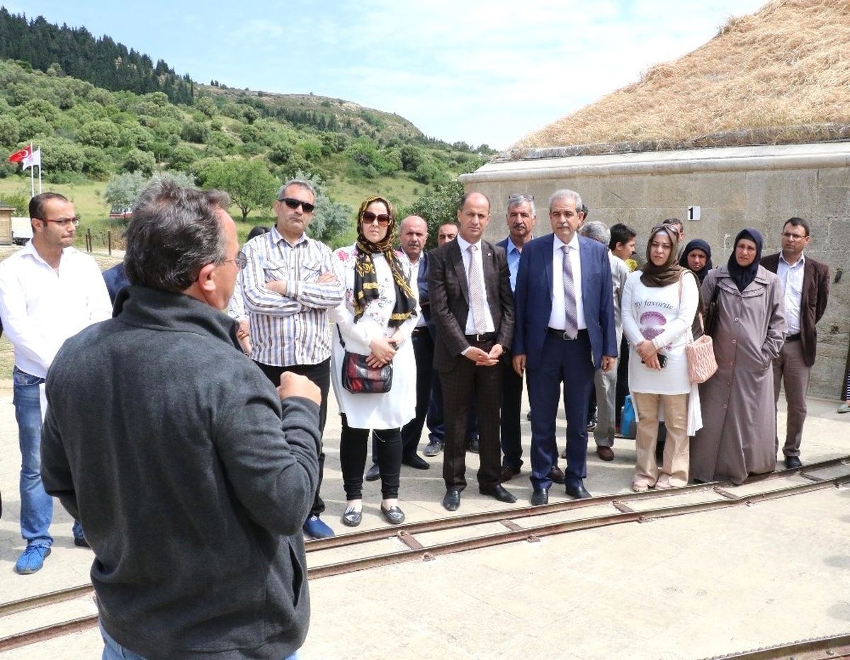 Haliliye Belediyesi Gazi ve Şehit Yakınlarını Çanakkale\'ye Götürdü