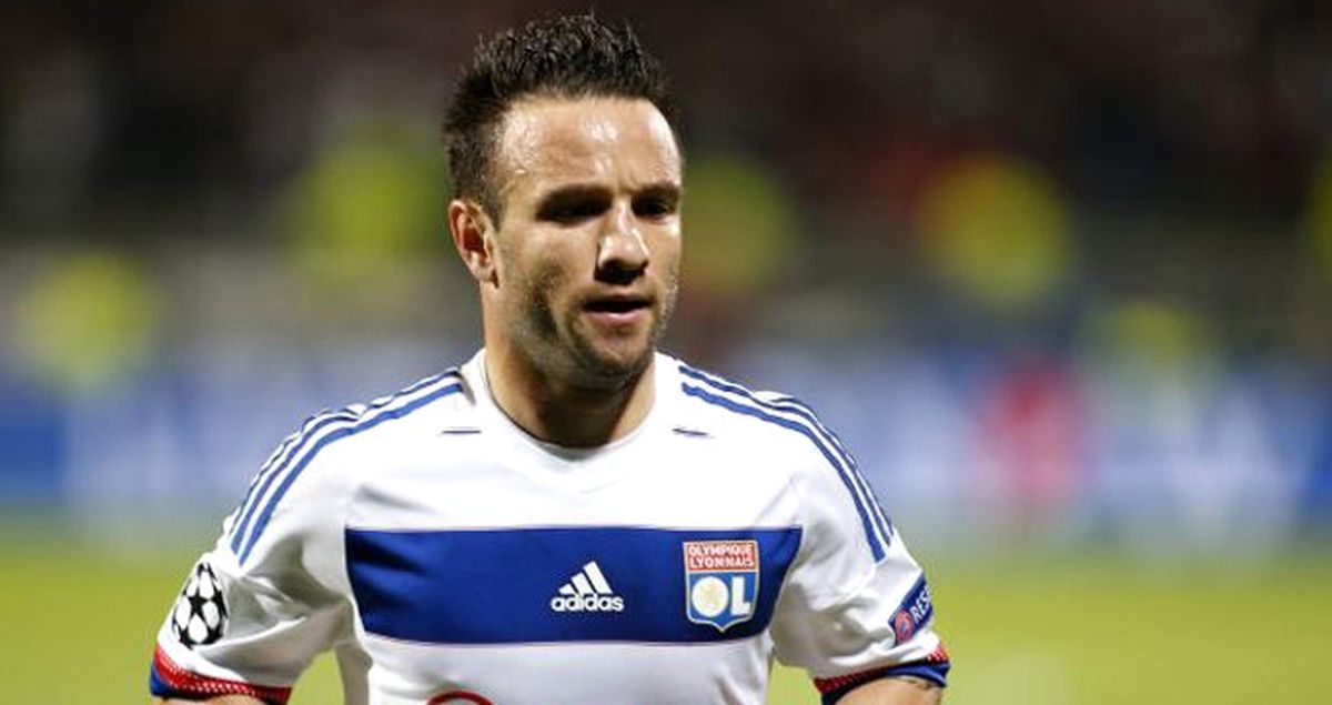 Lyon\'un Amacı Valbuena\'yı Elden Çıkarıp Genç Yetenekleri Almak
