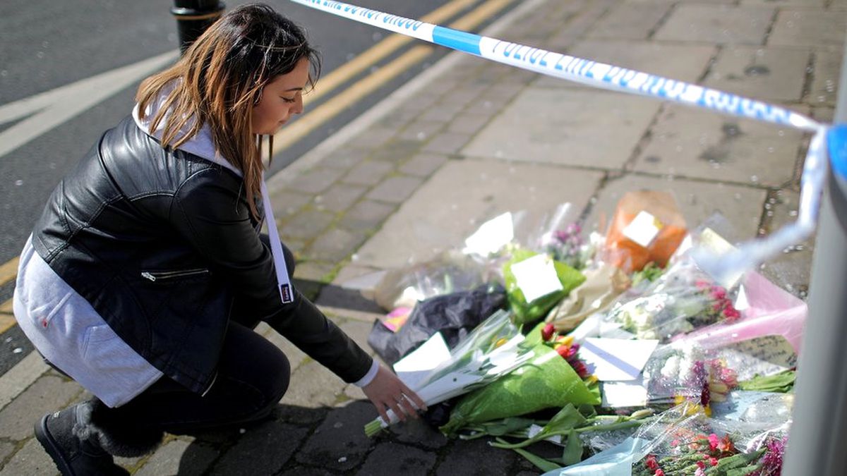 Manchester Arena Saldırısı Aileler Kaybolan Çocuklarını Arıyor