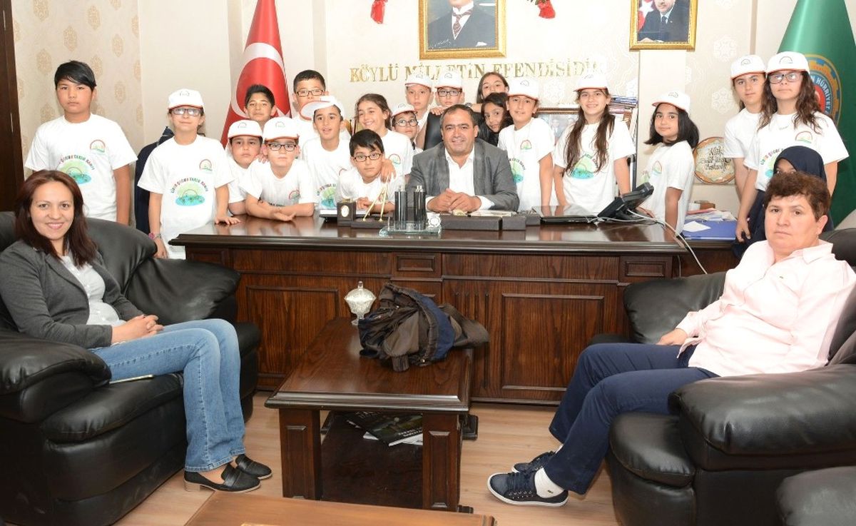 Minik Öğrencilere Tarım ve Hayvancılık Eğitimi
