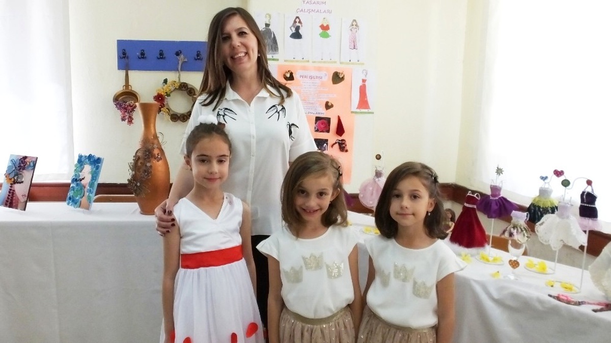 Minikler Küçük, Hünerleri Büyük