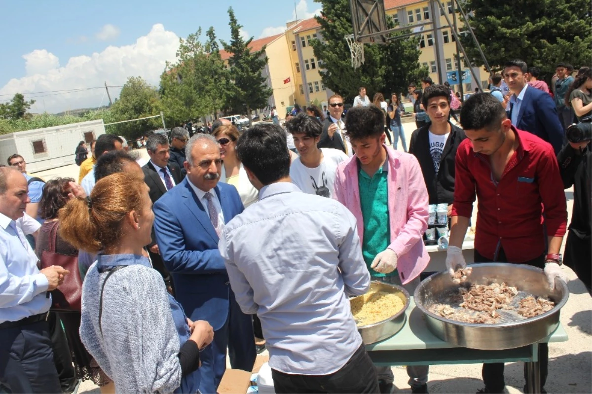 Samandağ Atatürk Anadolu Lisesi\'nde Pilav Günü Etkinliği