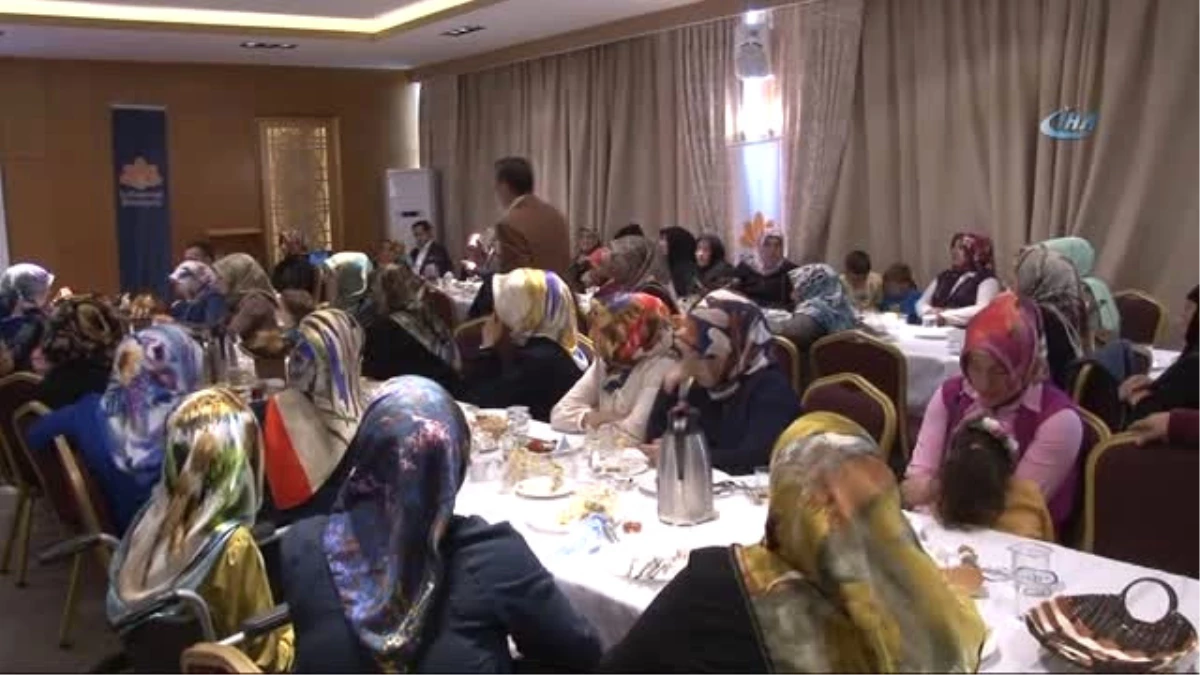 Sultanbeyli Belediyesi Ev Hanımlarını Atık Toplama Merkezinde Ağırladı
