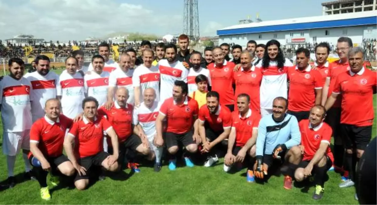 Van\'da Gönül Köprüsü Futbol Turnuvası Finali Yapıldı