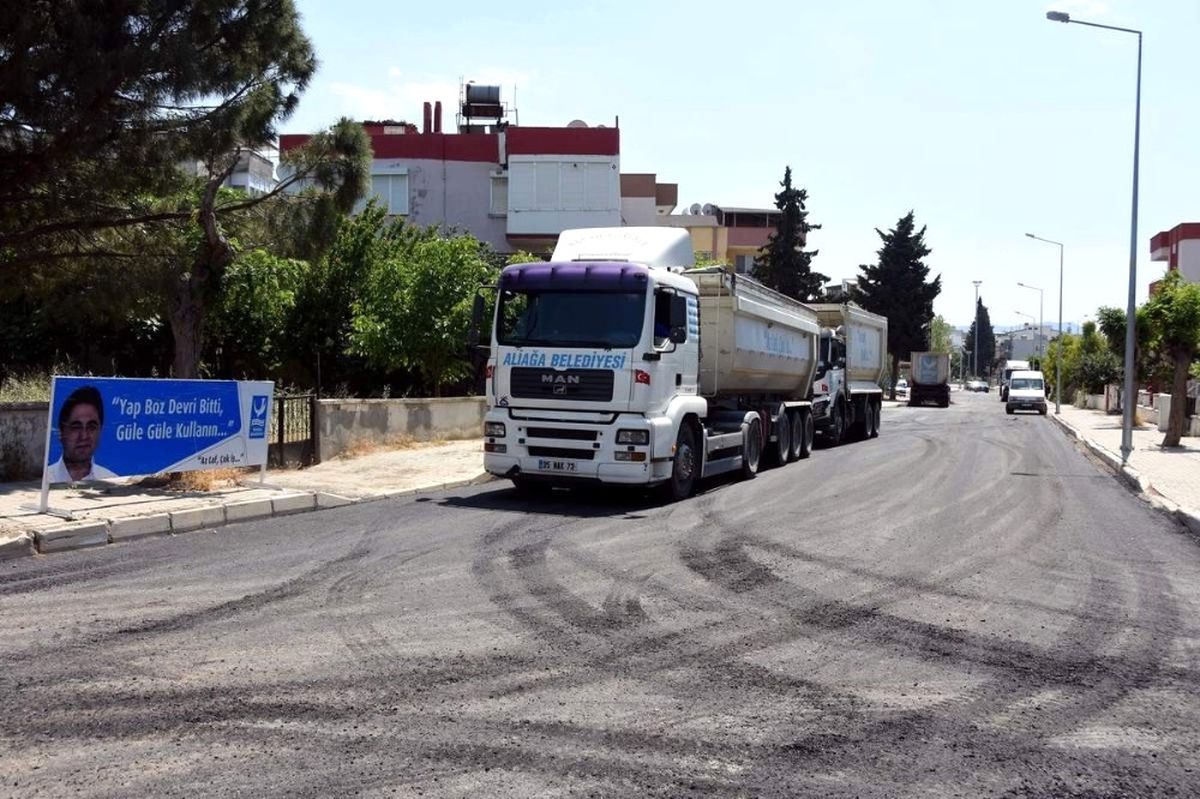 Aliağa\'da Dev Asfalt Hamlesi Sürüyor