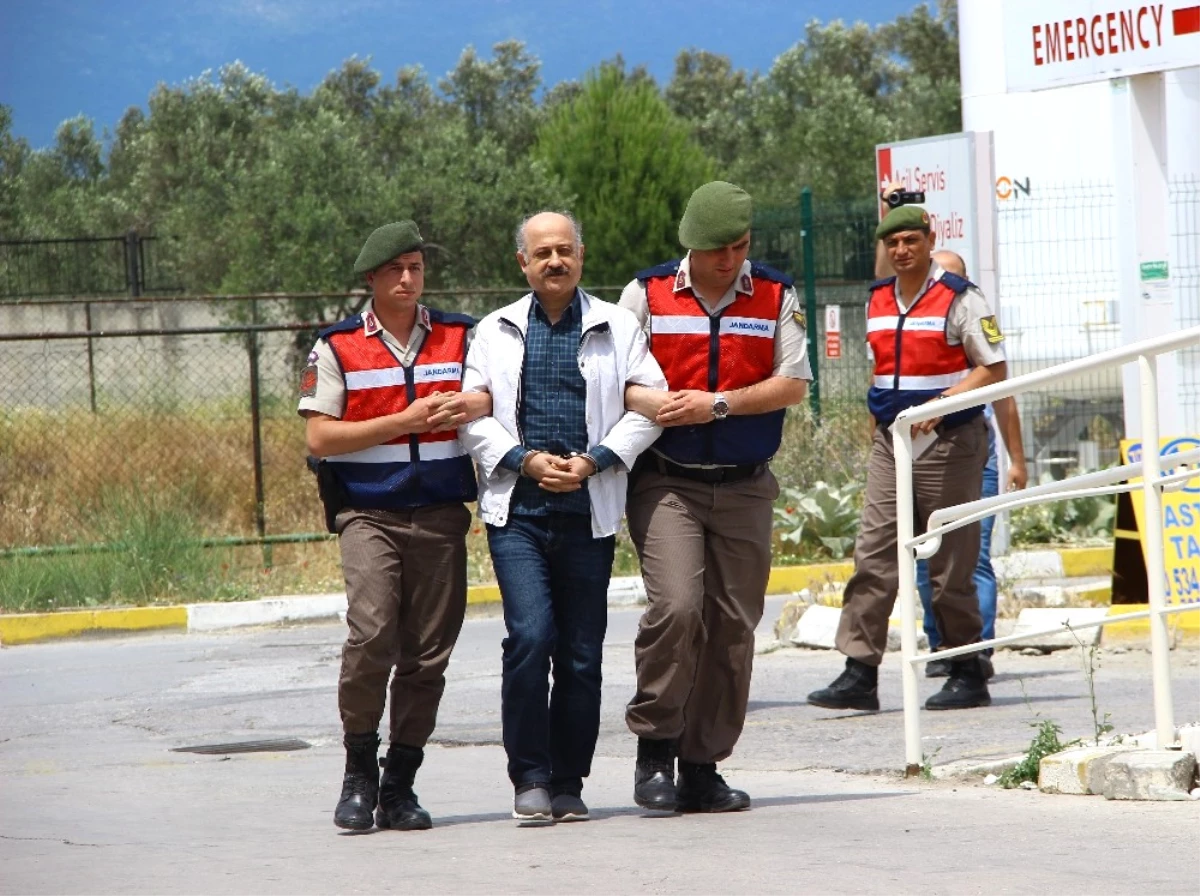 Aranan Emniyet Müdürü Balıkesir\'de Jandarma Tarafından Yakalandı